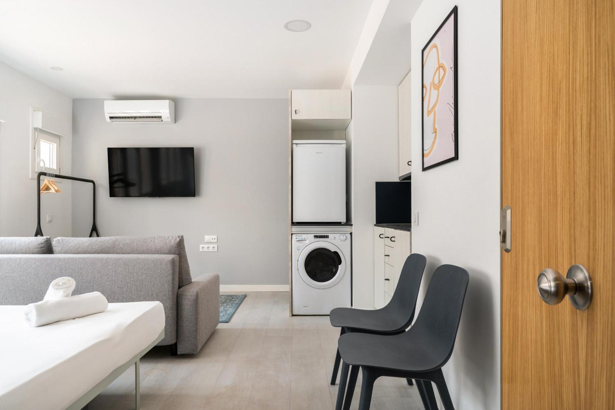 Madrid Riverside Studios Con Parking Incluido Alquiler Temporal ภายนอก รูปภาพ