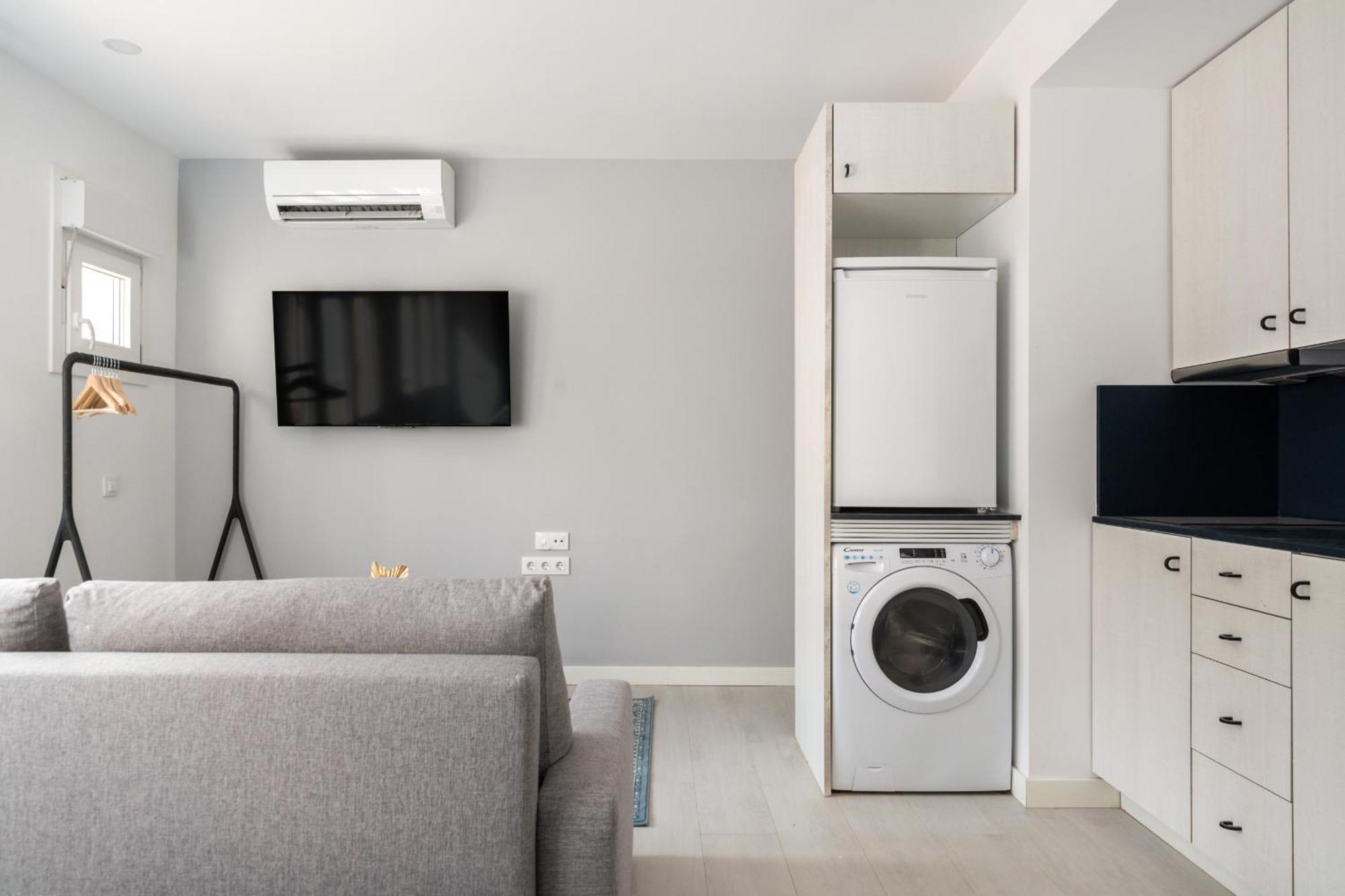 Madrid Riverside Studios Con Parking Incluido Alquiler Temporal ภายนอก รูปภาพ