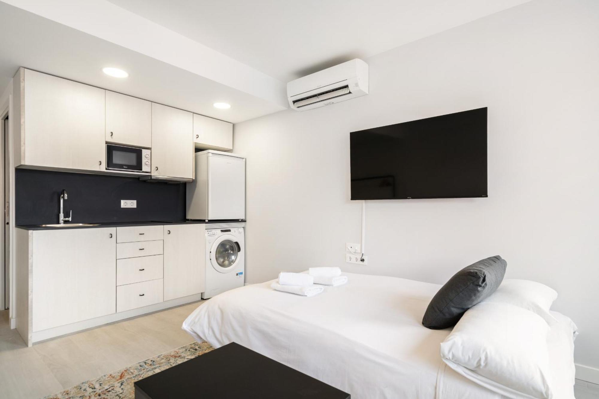 Madrid Riverside Studios Con Parking Incluido Alquiler Temporal ภายนอก รูปภาพ