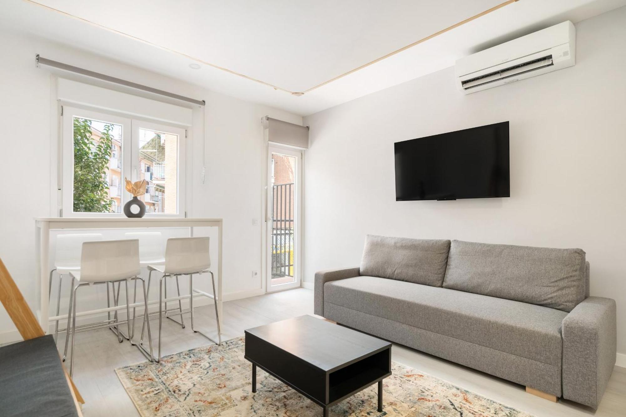 Madrid Riverside Studios Con Parking Incluido Alquiler Temporal ภายนอก รูปภาพ